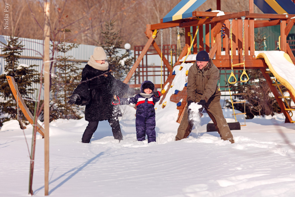 Оксаночка и ее семья (новый год). Nadia Fay
