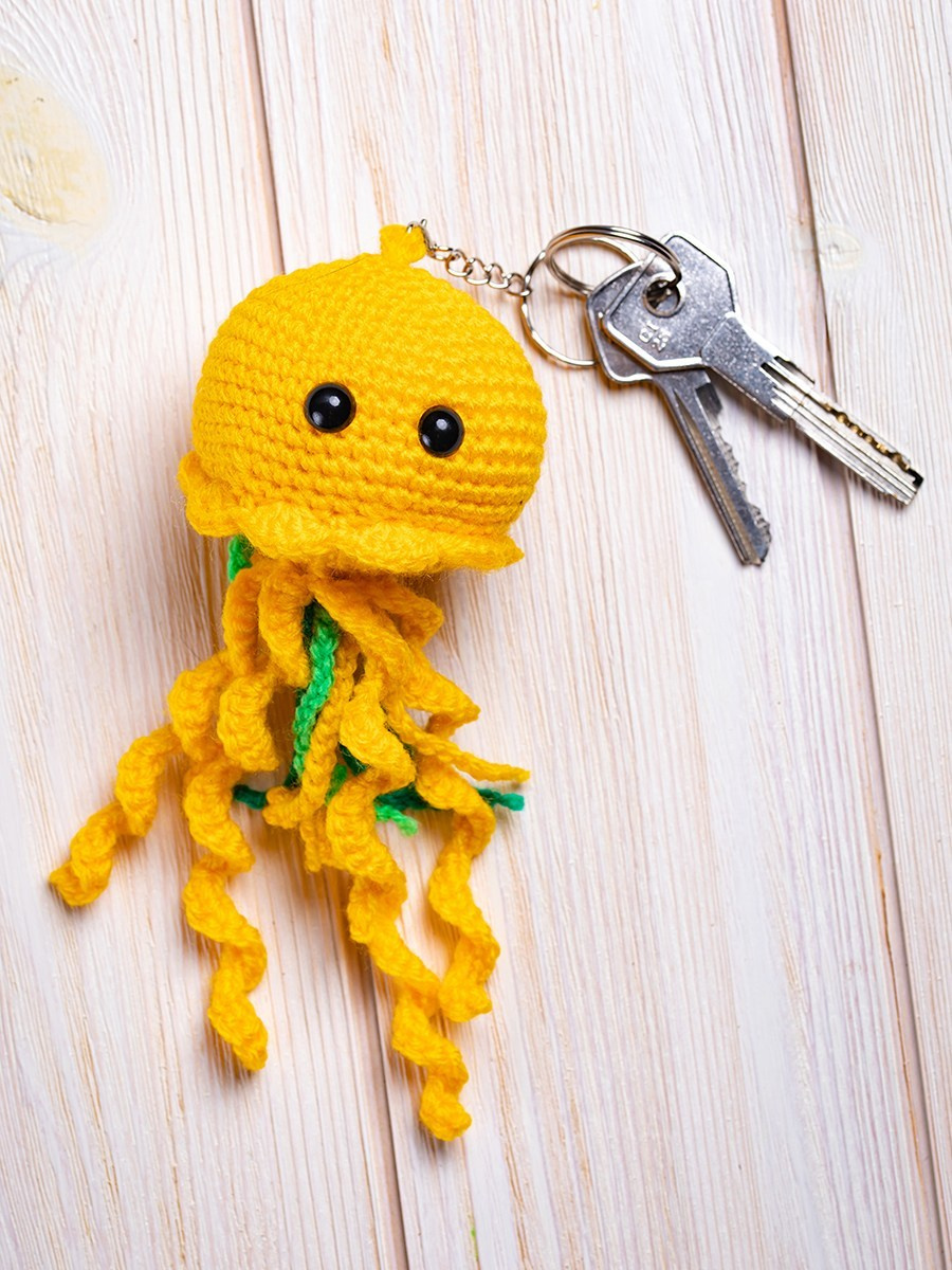 Профессиональная предметная фотосъемка брелков в Москве и Московской области. Фотостудия в Москве LUXARTPHOTO