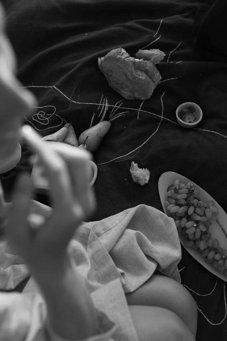 2020, lunch in the field. KST