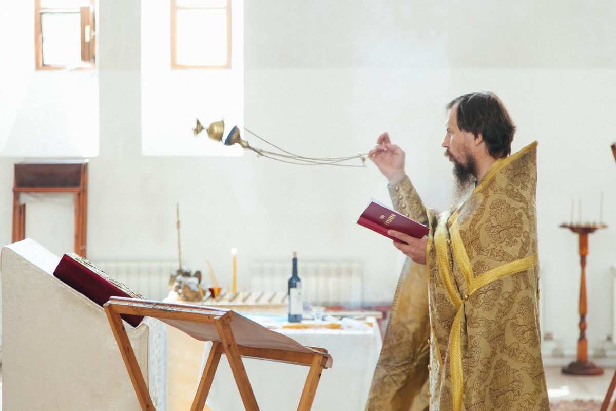 Венчание в Санкт Петербурге. Фотограф крещение венчание в Петербурге! Помогает подобрать храм и посоветовал душевного батюшку в СПб