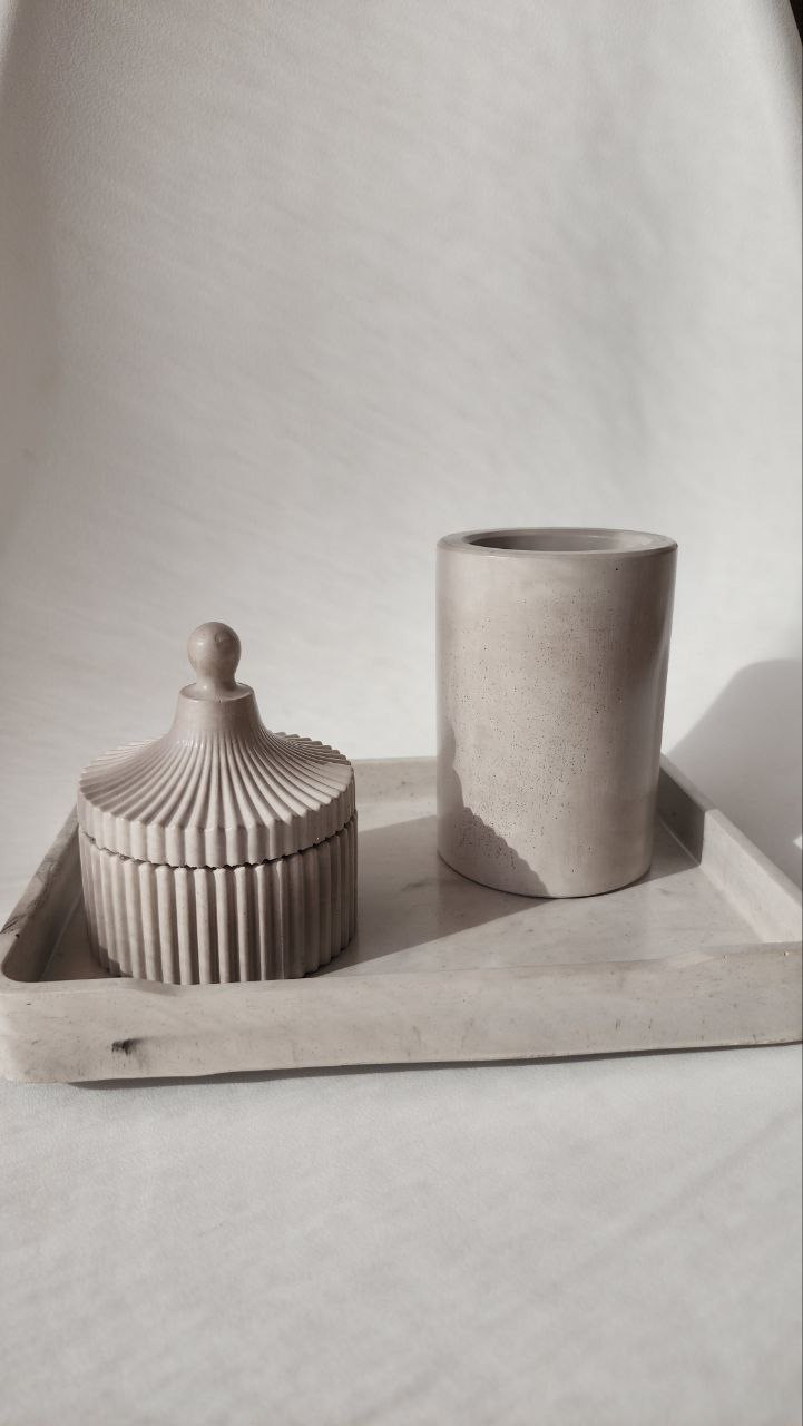 Наши работы. Изделия из гипса и соевые свечи ручной работы