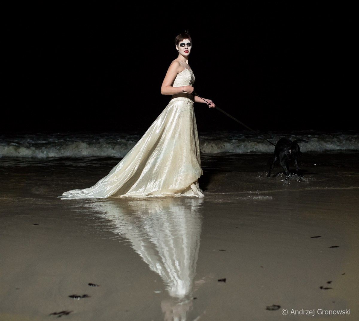 Regina. A. Gronowski — Portrait female photographer in Kaliningrad | Portraits, Nude