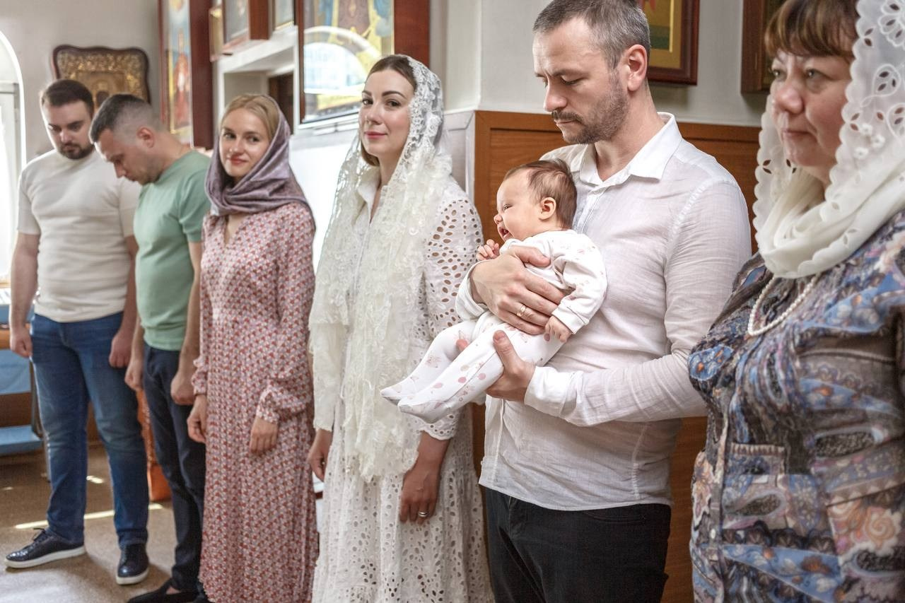 Фотосъёмка таинства крещения. Фотограф на крестины. GagarinProArt