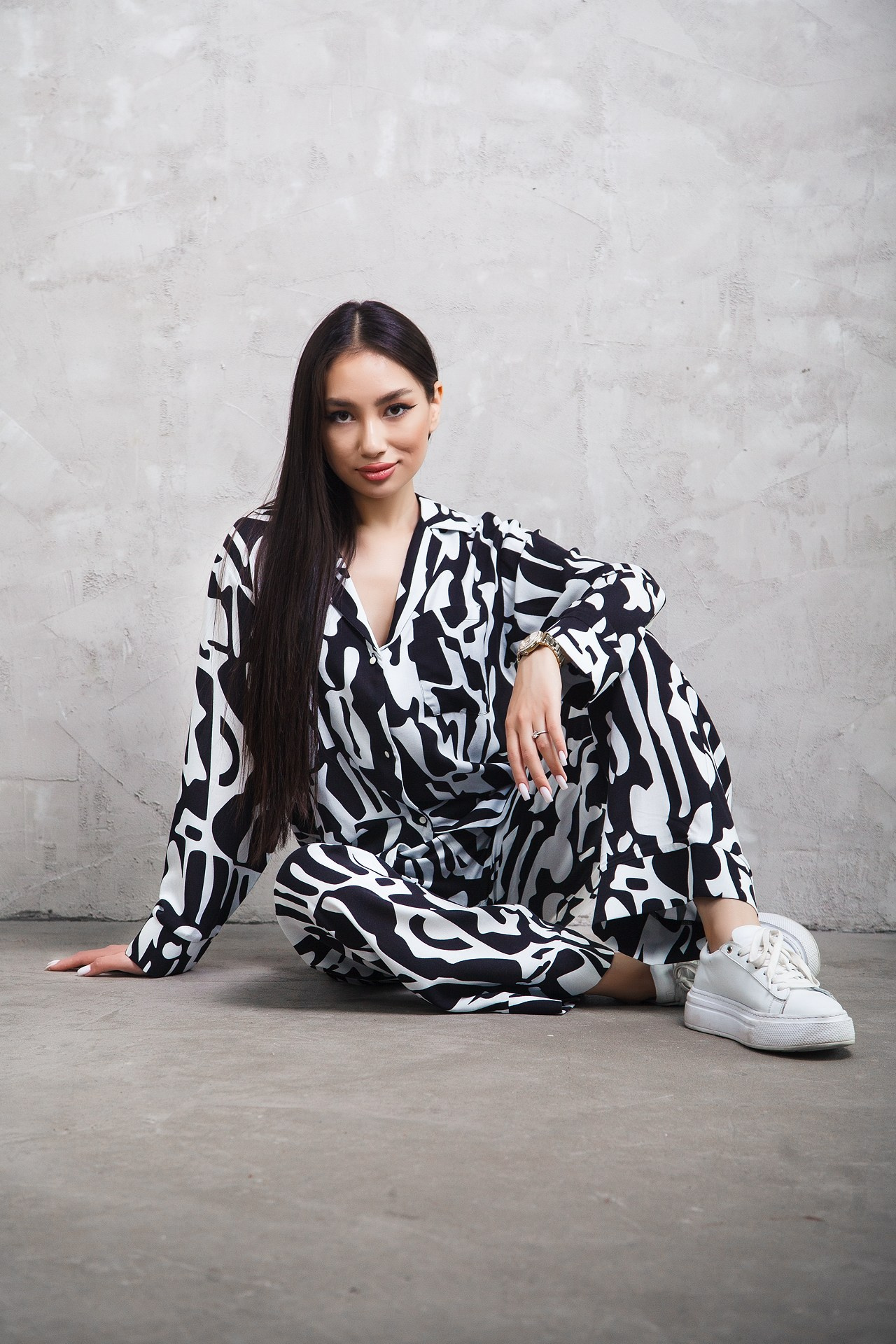 Реклама женской одежды. Натан Супервайзер по Продакшену