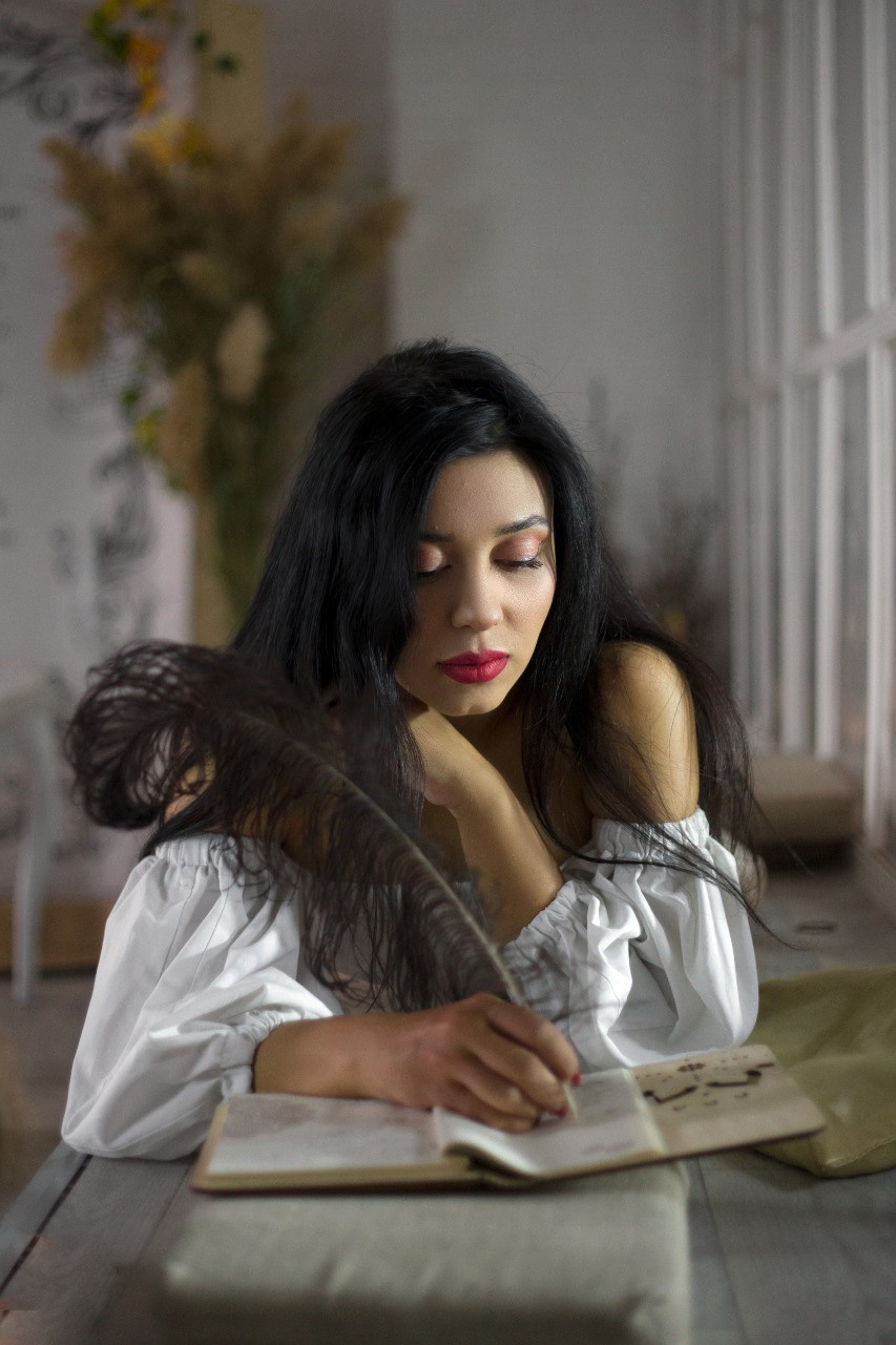 Индивидуальная. Мила Посвит Фотограф новорожденных в Тобольске