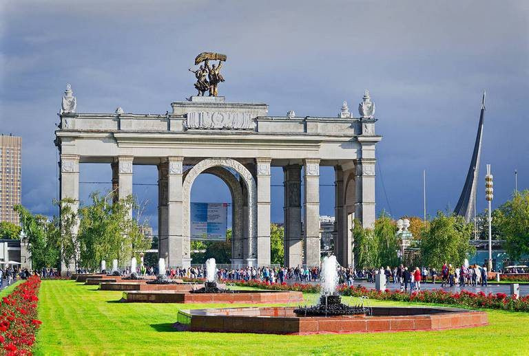 Красивые места для фотосессии в Москве для свадебной и семейной съемки