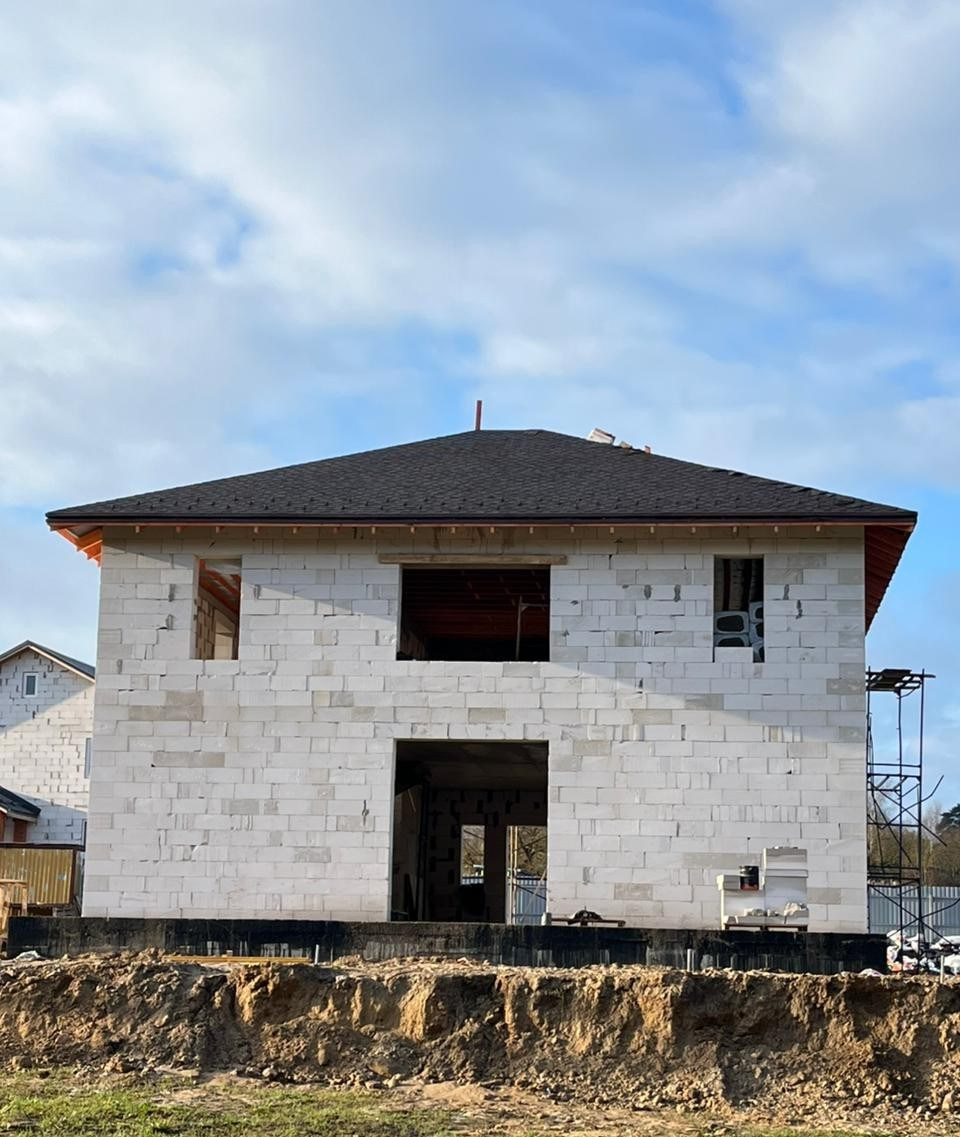 Коробка дома готова 