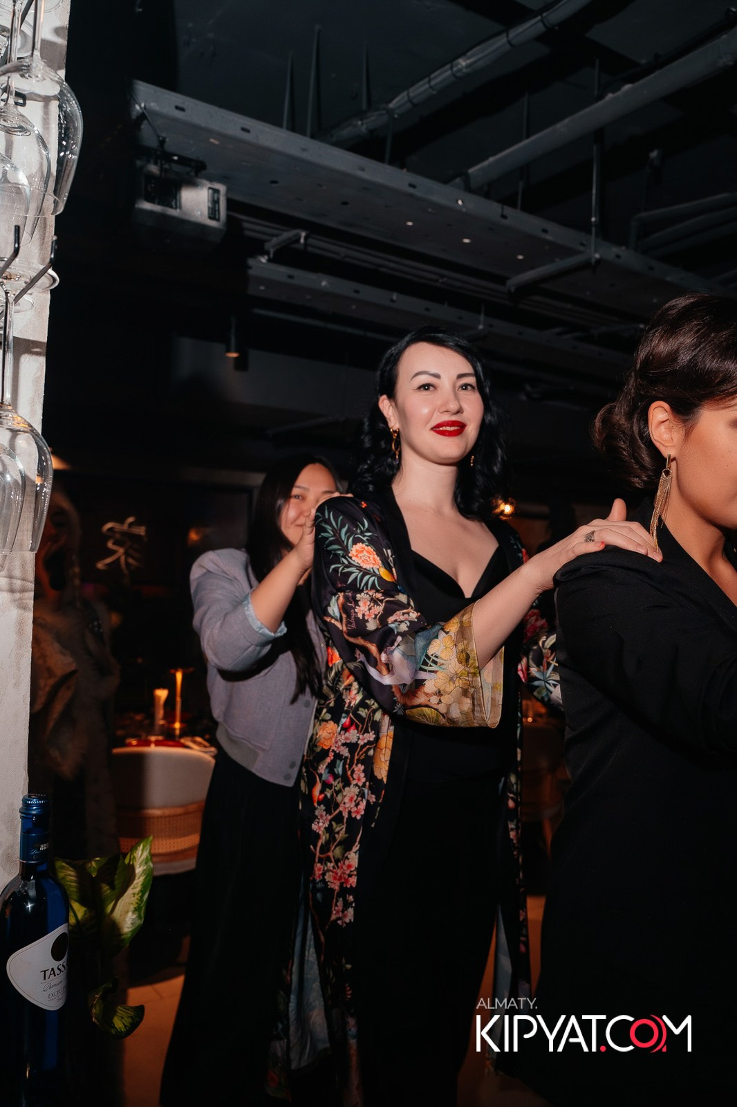 РЕСТОРАН CHINA. КИПЯТКОМ АЛМАТЫ!