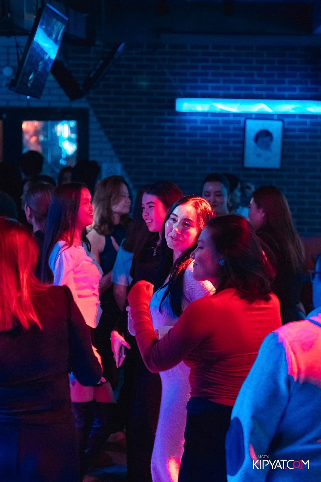 КАРАОКЕ DOREMI. КИПЯТКОМ АЛМАТЫ! Фотосъемка мероприятий в Алматы