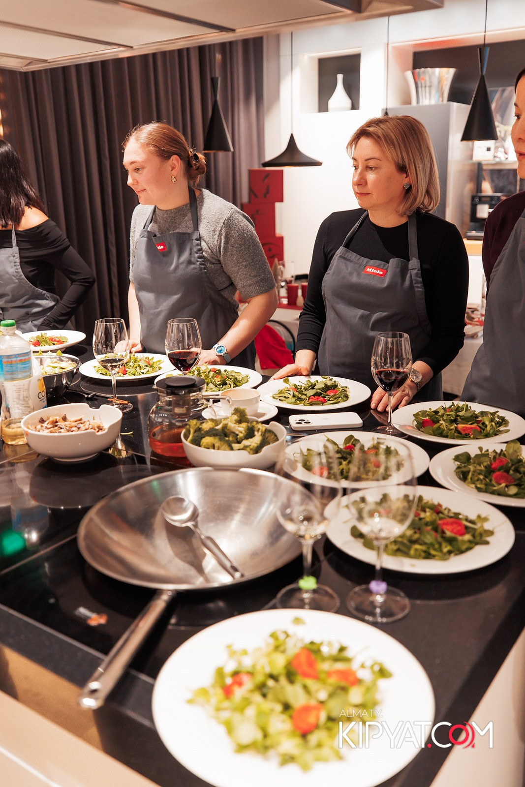 МАСТЕР-КЛАСС MIELE. КИПЯТКОМ АЛМАТЫ!