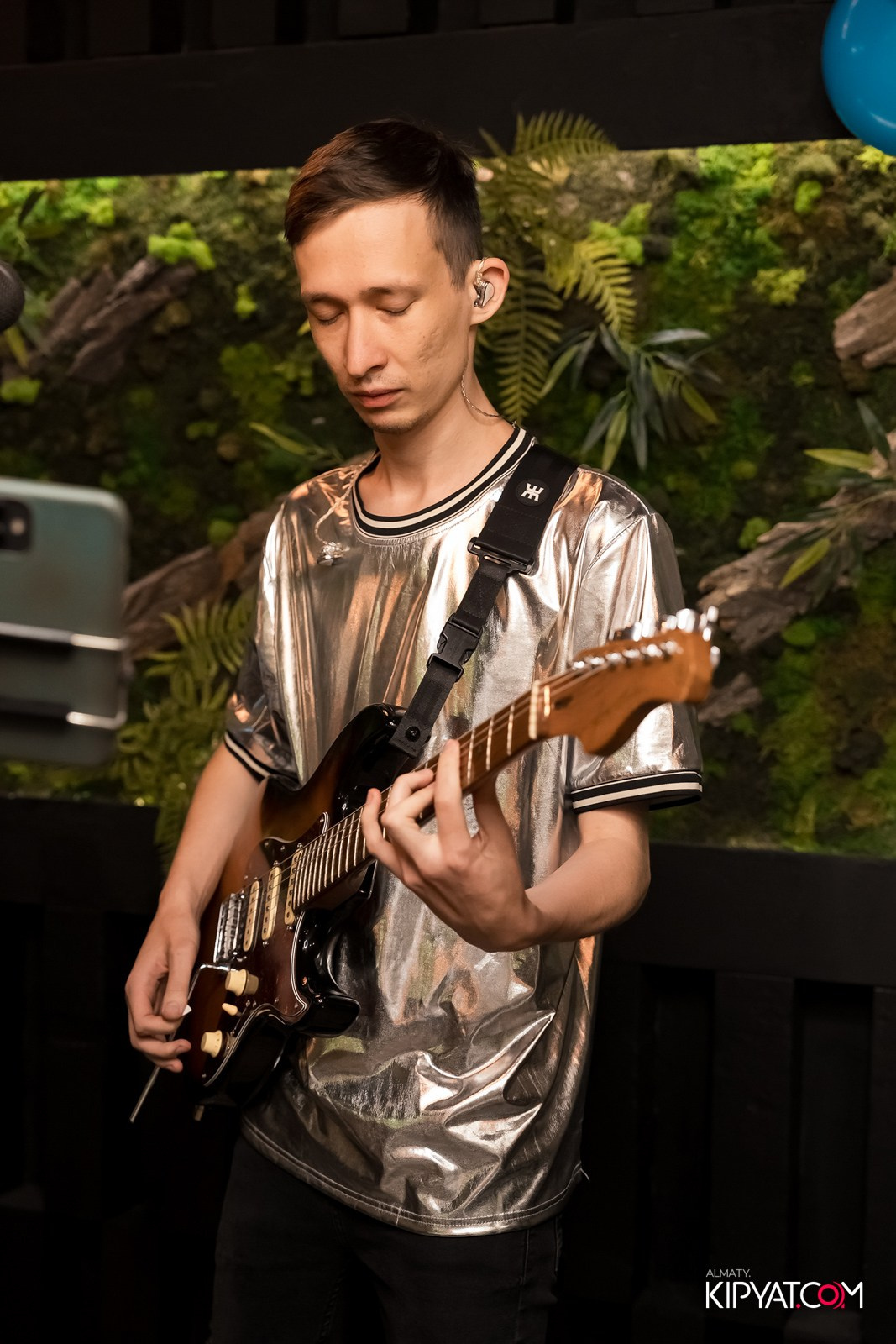 ВЕЧЕРИНКА 2000-Х ШИШКА PREMIUM. КИПЯТКОМ АЛМАТЫ!