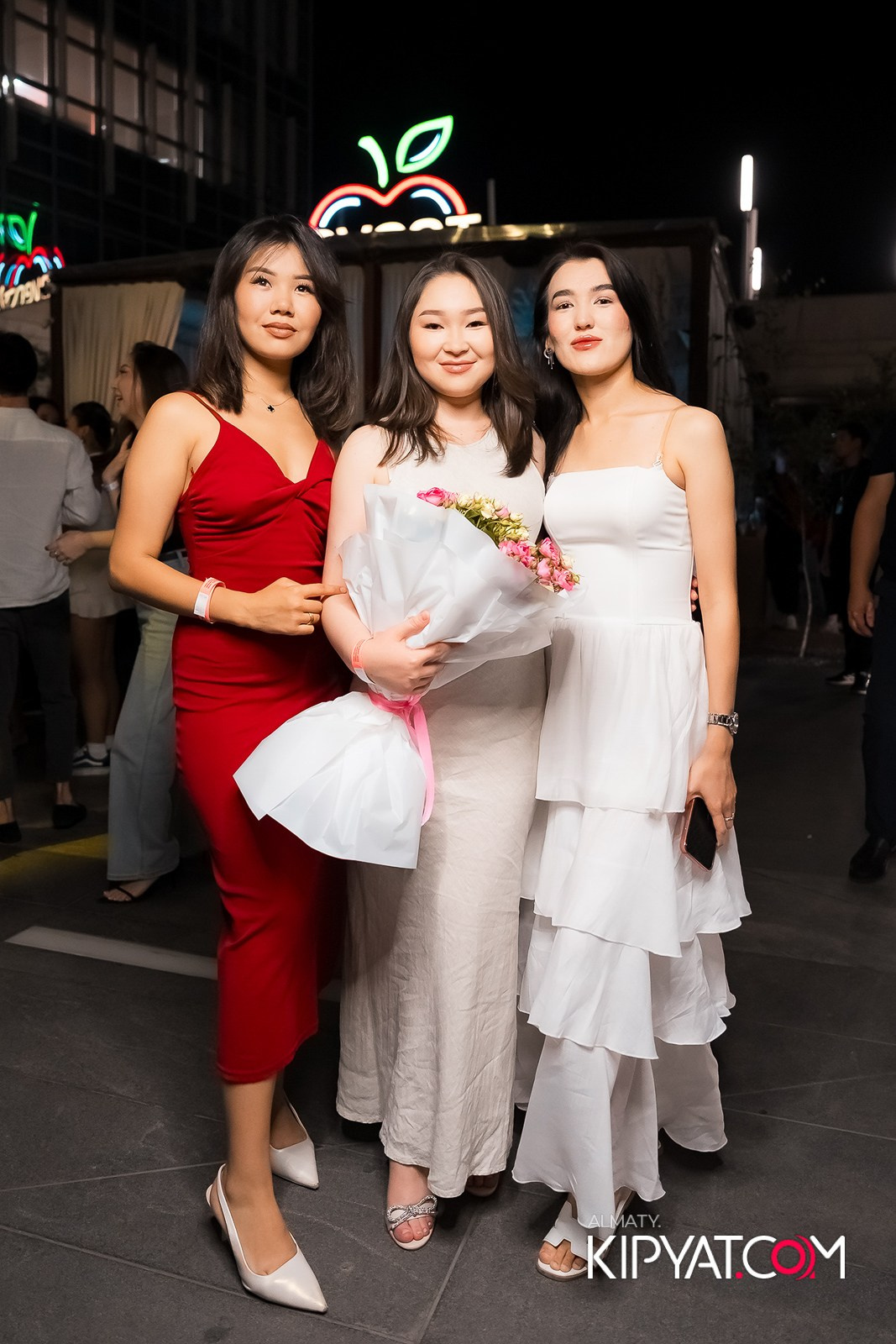 EVENT BAR. КИПЯТКОМ АЛМАТЫ!