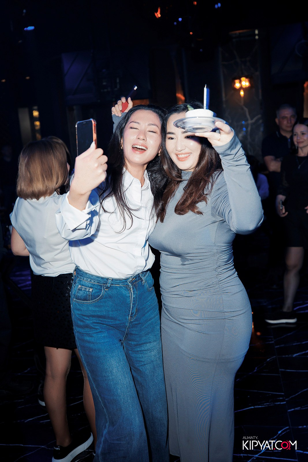 MOOD KARAOKE & TERRACE. КИПЯТКОМ АЛМАТЫ!