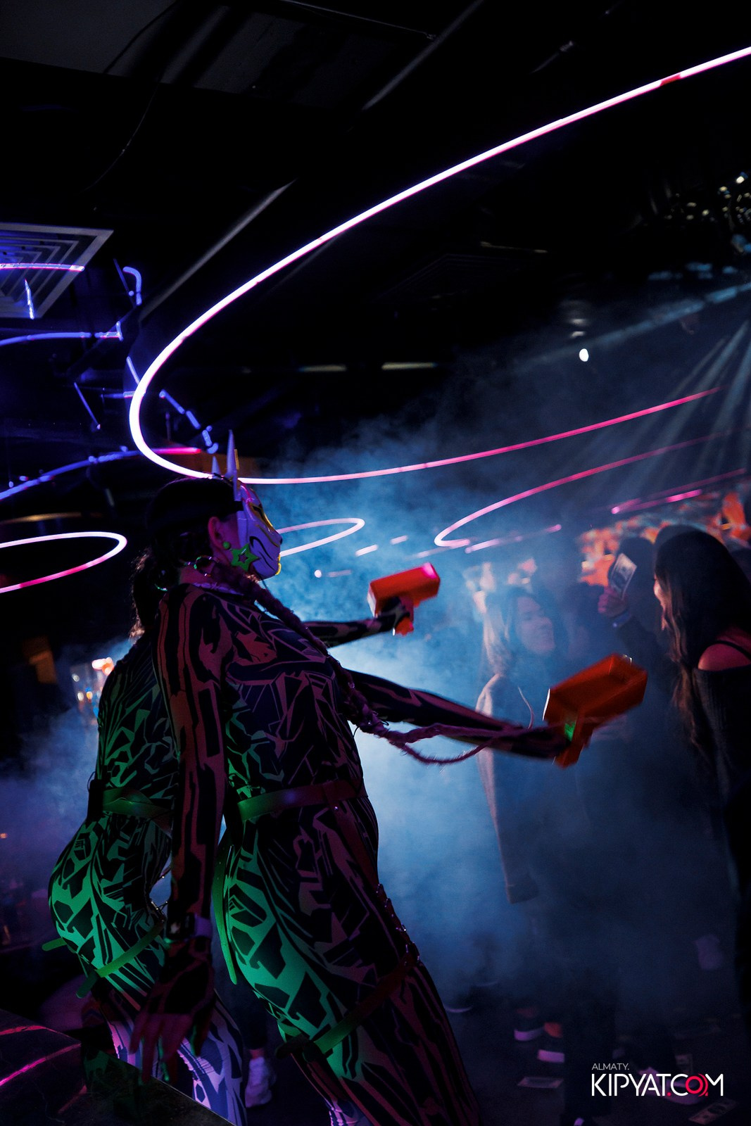 EVENT BAR. КИПЯТКОМ АЛМАТЫ!