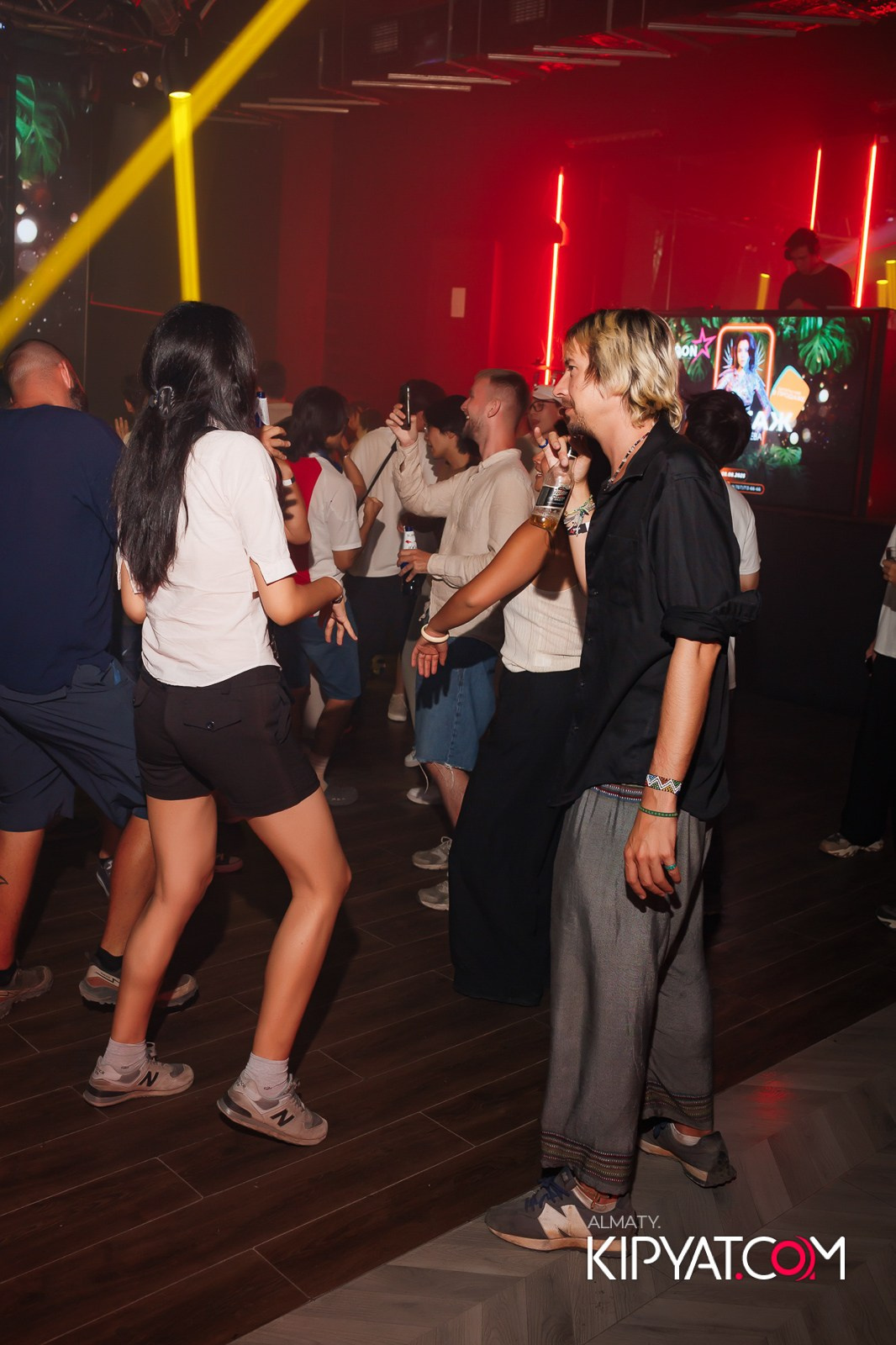 НОЧНОЙ КЛУБ ICON. КИПЯТКОМ АЛМАТЫ!