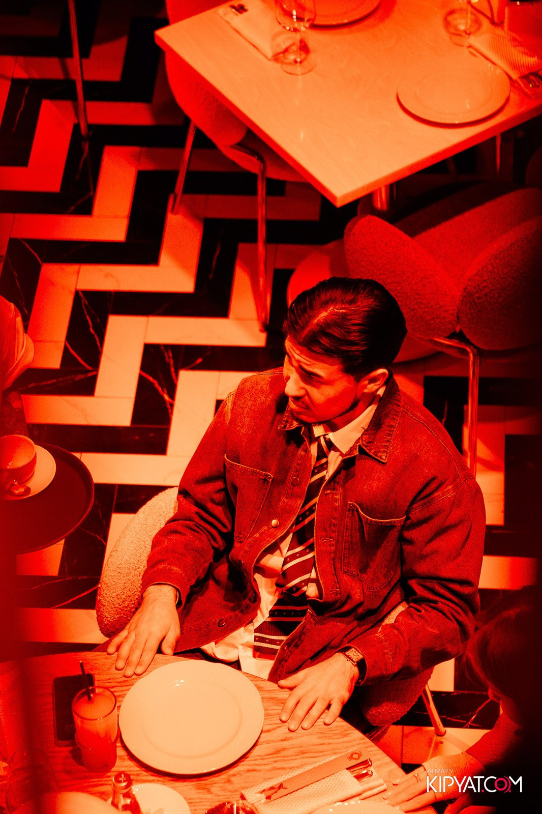 QUEEN. КИПЯТКОМ АЛМАТЫ!