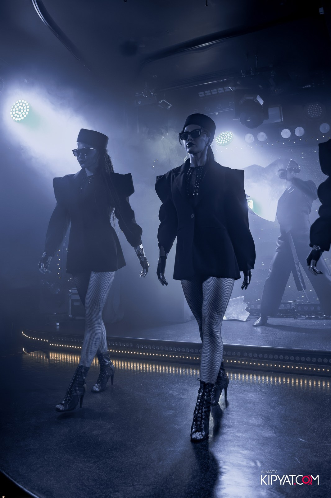 MARUV THE THEATER. КИПЯТКОМ АЛМАТЫ!