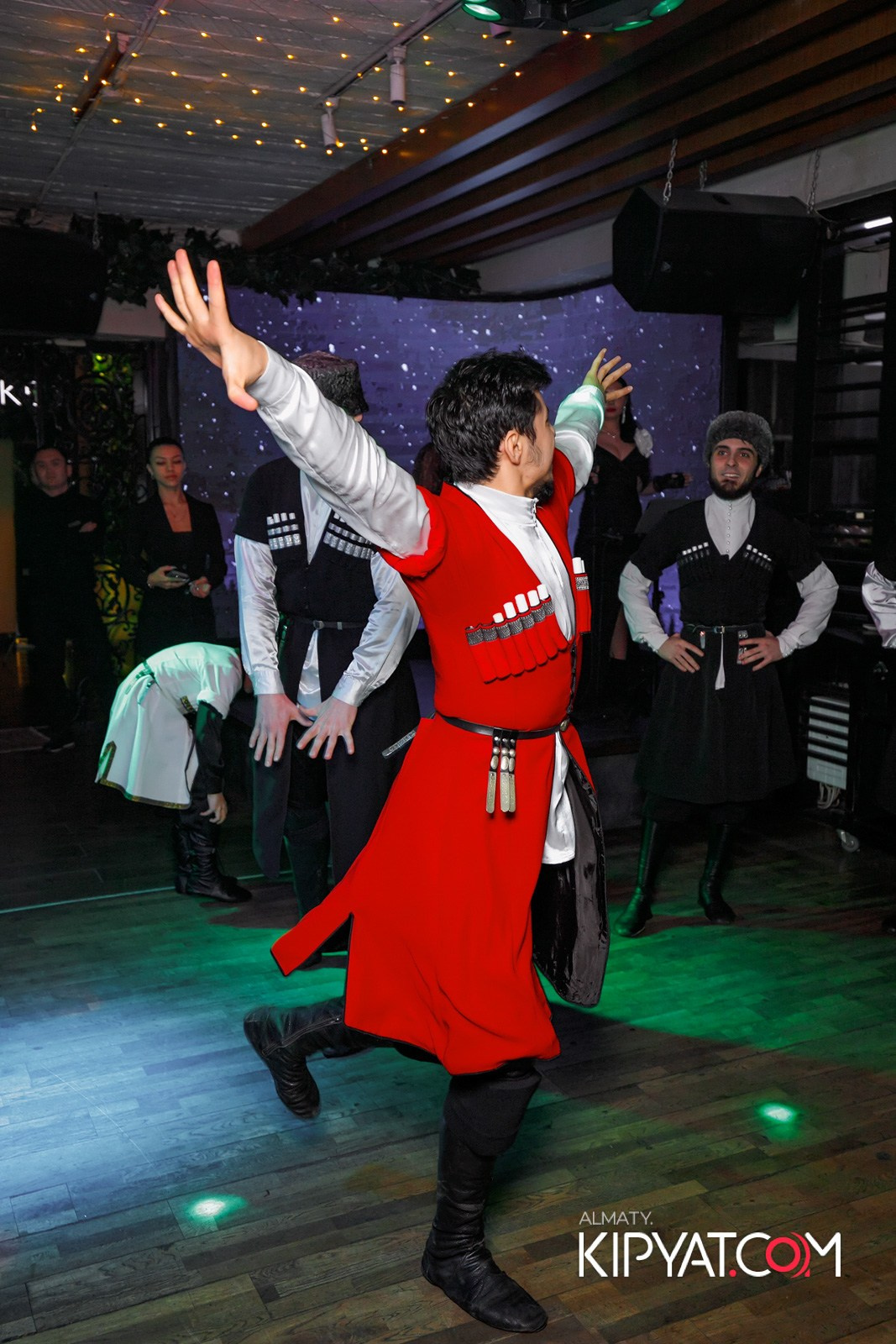 ВАХТАНГУРИ. КИПЯТКОМ АЛМАТЫ!