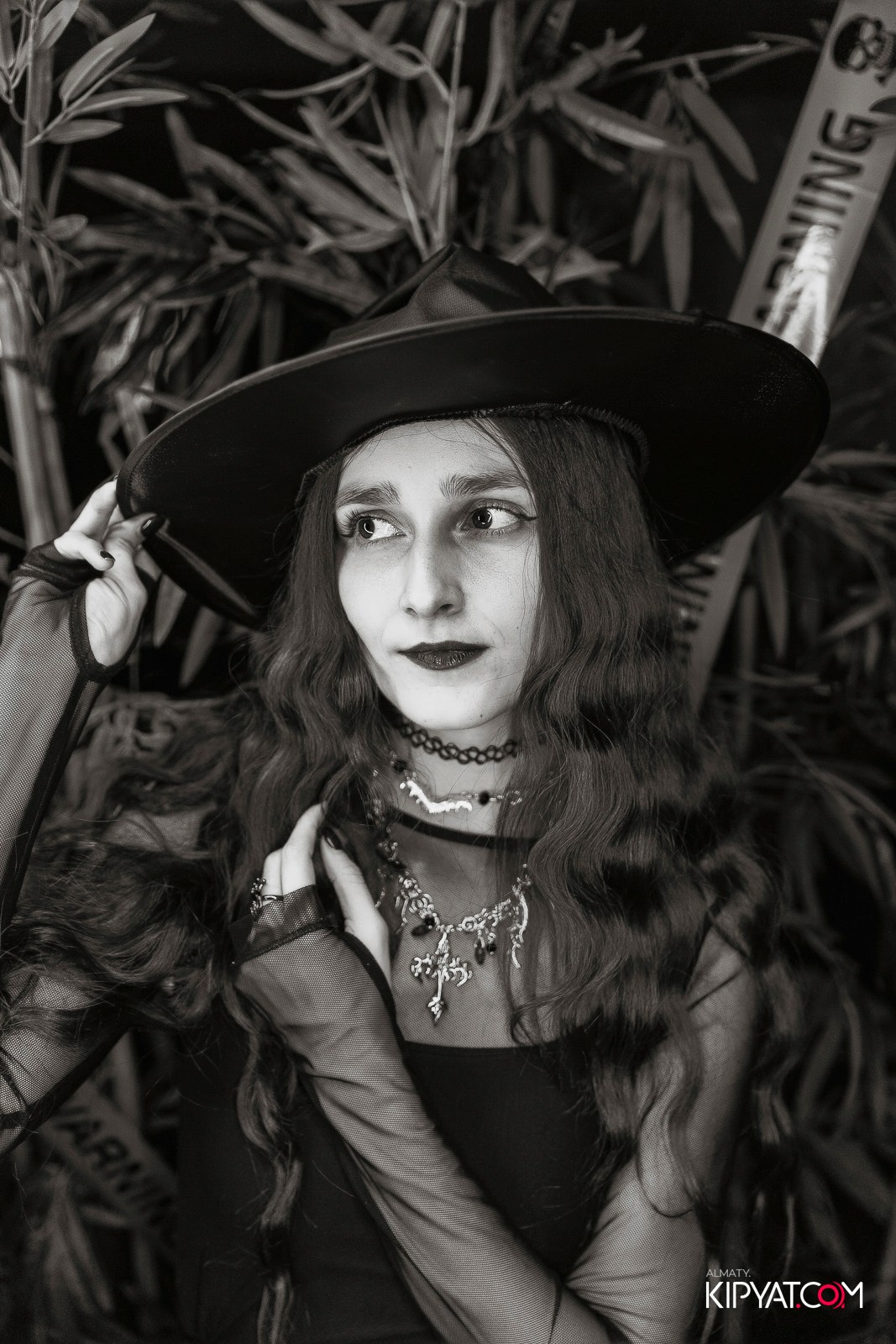 HALLOWEEN PARTY — OLOVO BAR НА ДОСТЫК. КИПЯТКОМ АЛМАТЫ!