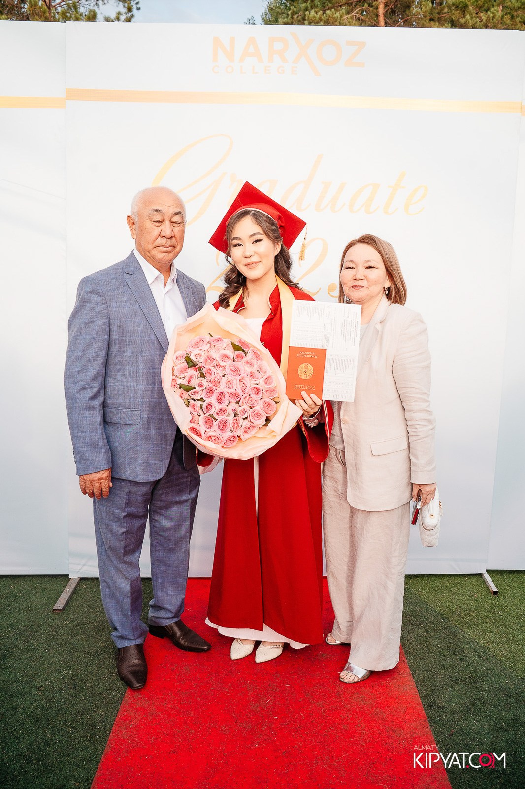 ВРУЧЕНИЕ ДИПЛОМОВ — НАРХОЗ КОЛЛЕДЖ. Part 2. КИПЯТКОМ АЛМАТЫ!