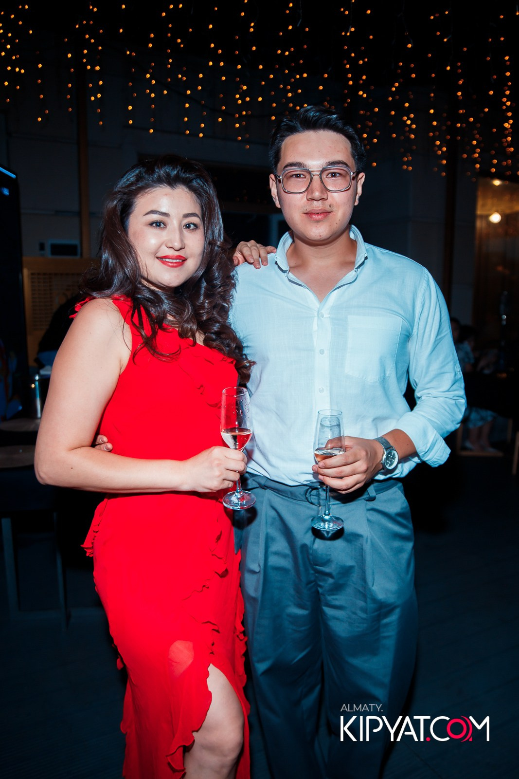 OBLAKO LOUNGE BAR. КИПЯТКОМ АЛМАТЫ!