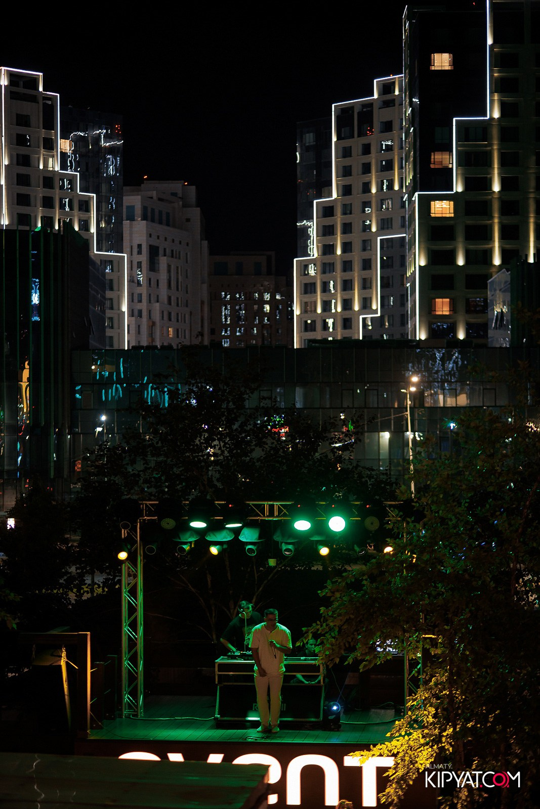 EVENT BAR. КИПЯТКОМ АЛМАТЫ!