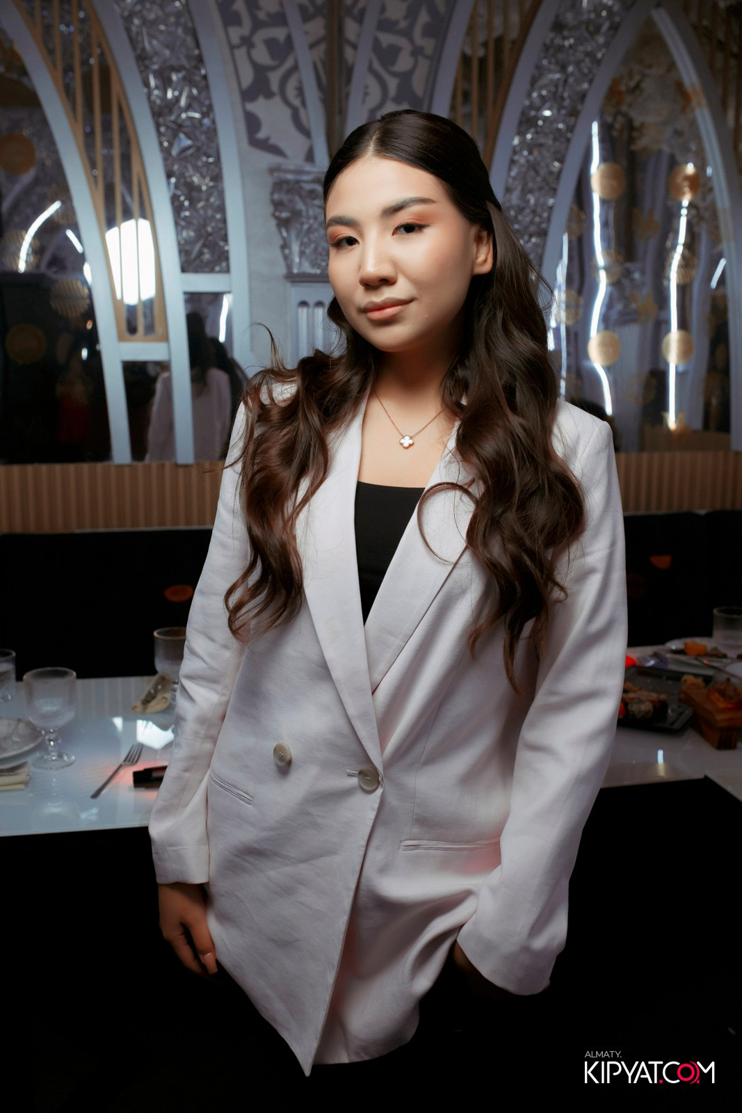 MOOD KARAOKE & TERRACE. КИПЯТКОМ АЛМАТЫ!