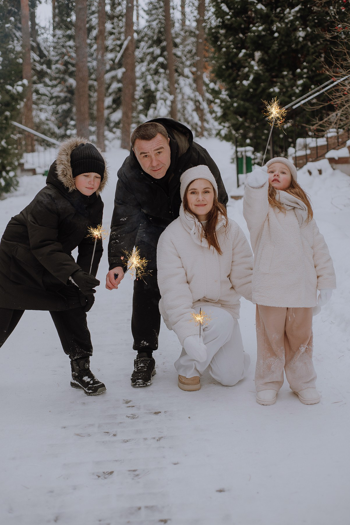 Happy moments_Юра, Наташа и дети. Свадебный и семейный фотограф в Минске Яна Новак