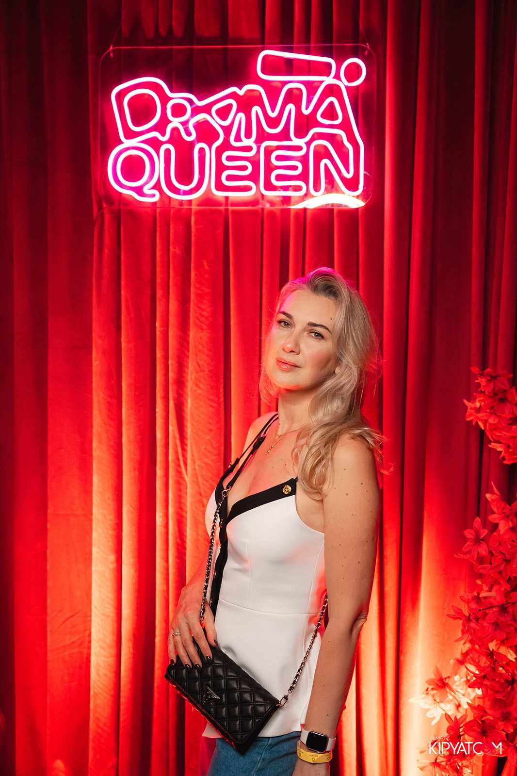 QUEEN. КИПЯТКОМ АЛМАТЫ!