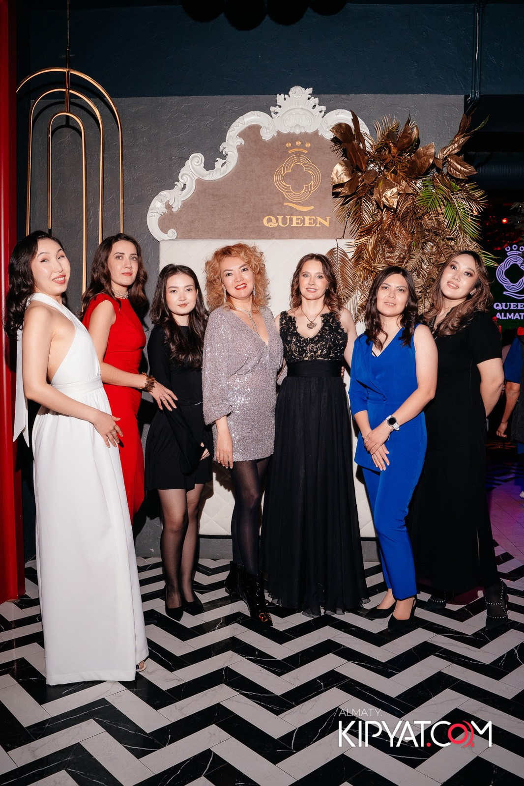 QUEEN. КИПЯТКОМ АЛМАТЫ!