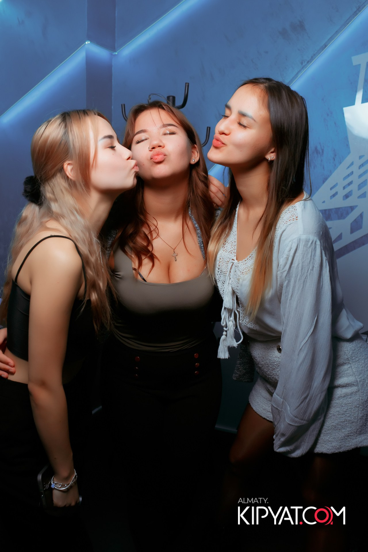 УХО И МЕДВЕДЬ НА САИНА. КИПЯТКОМ АЛМАТЫ!