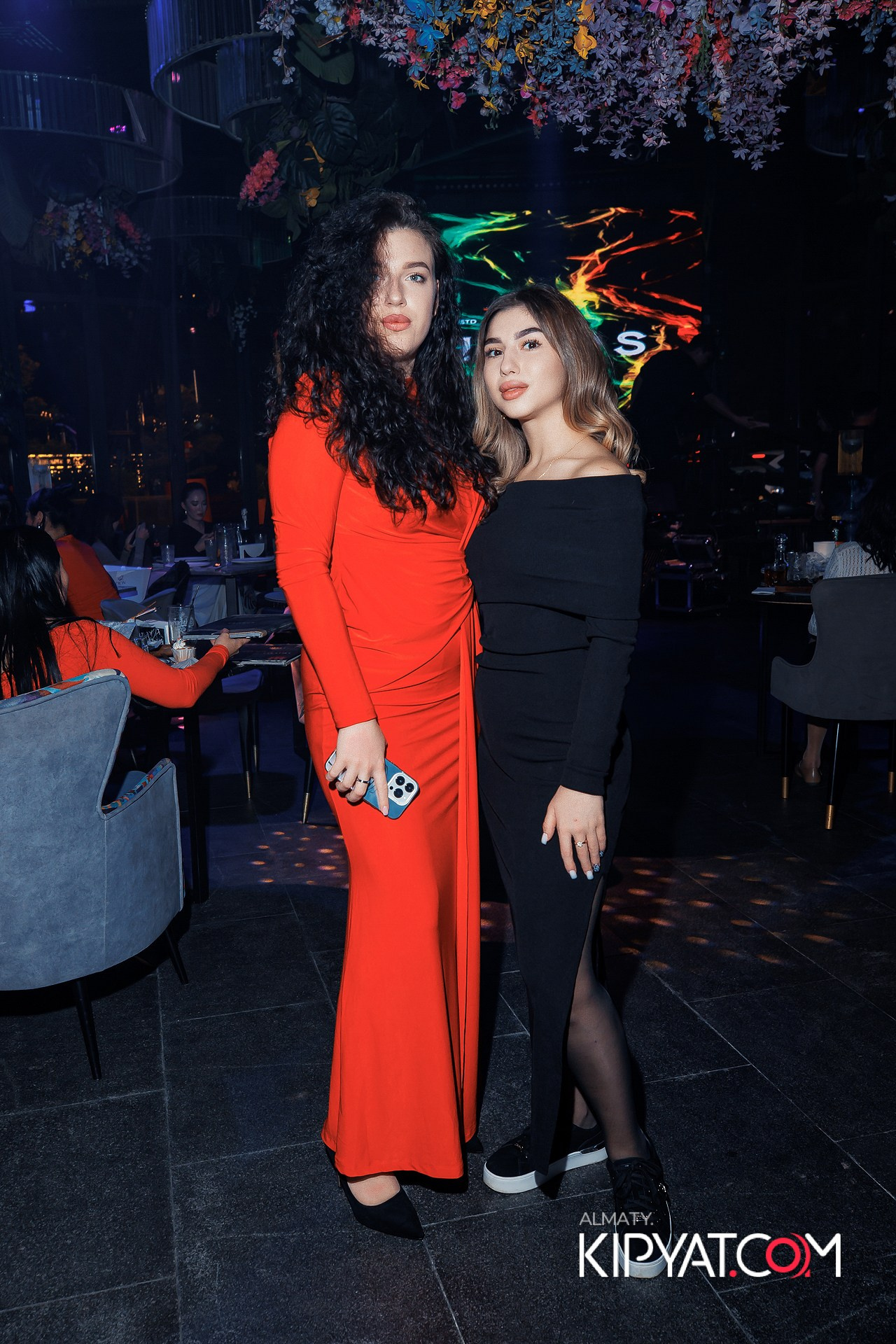 FRIENDS BAR & TERRACE. КИПЯТКОМ АЛМАТЫ! Фотосъемка мероприятий в Алматы