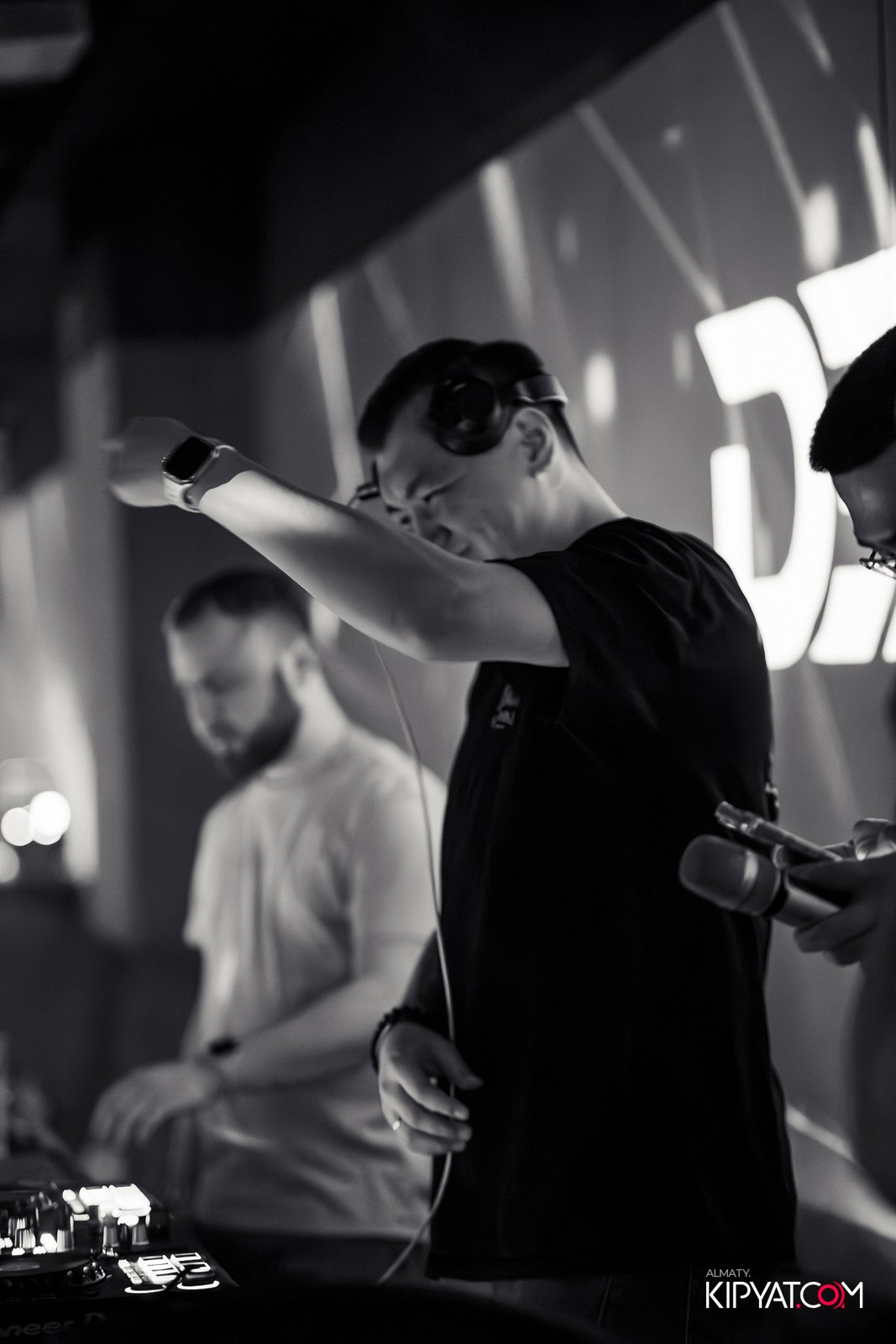 EVENT BAR. КИПЯТКОМ АЛМАТЫ!