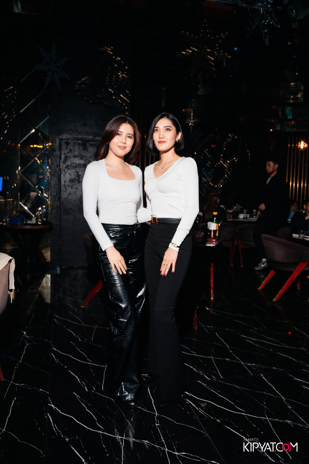 MOOD KARAOKE & TERRACE. КИПЯТКОМ АЛМАТЫ!