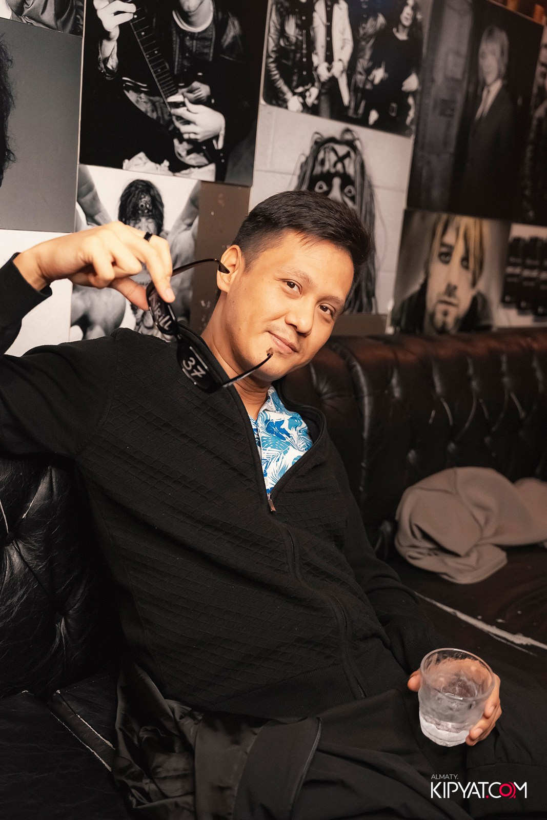 VICTORY PUB. КИПЯТКОМ АЛМАТЫ!