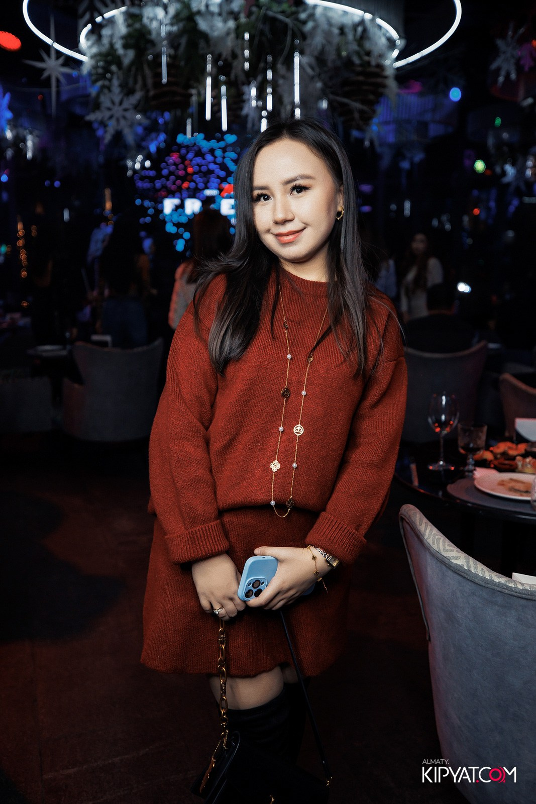 FRIENDS BAR & TERRACE. КИПЯТКОМ АЛМАТЫ!