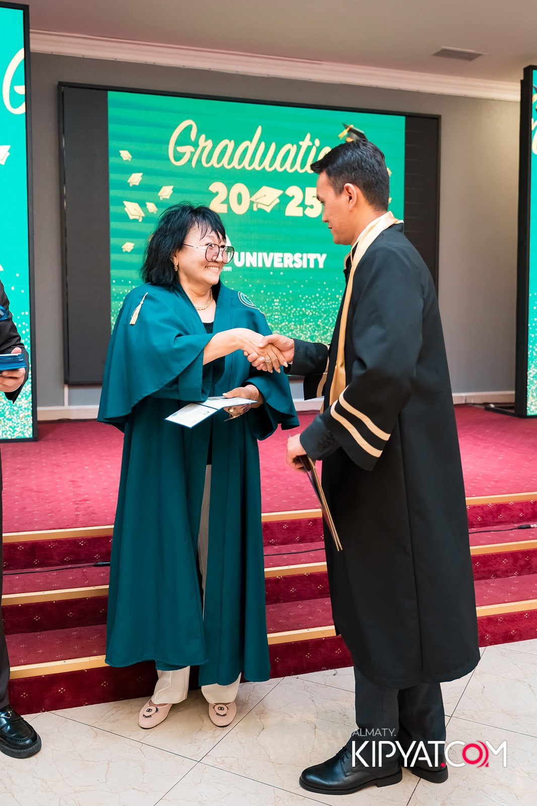 GRADUATION 2025 Q UNIVERSITY. КИПЯТКОМ АЛМАТЫ!