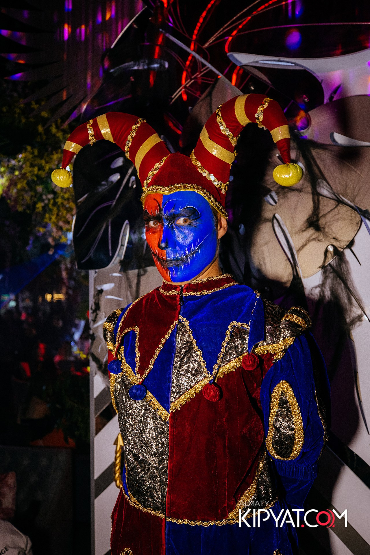 FRIENDS BAR & TERRACE. КИПЯТКОМ АЛМАТЫ! Фотосъемка мероприятий в Алматы