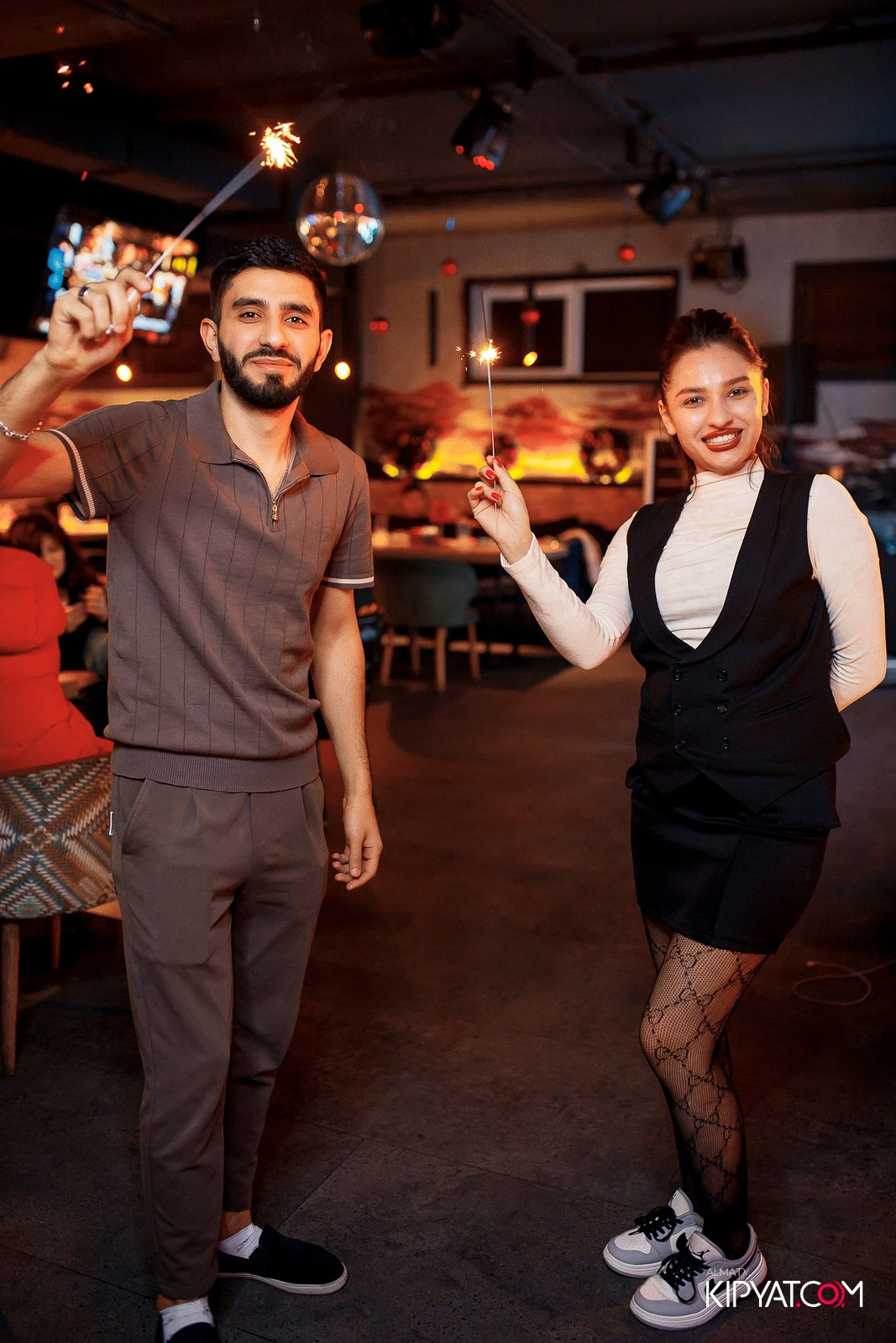 SPACE KARAOKE BAR. КИПЯТКОМ АЛМАТЫ! Фотосъемка мероприятий в Алматы