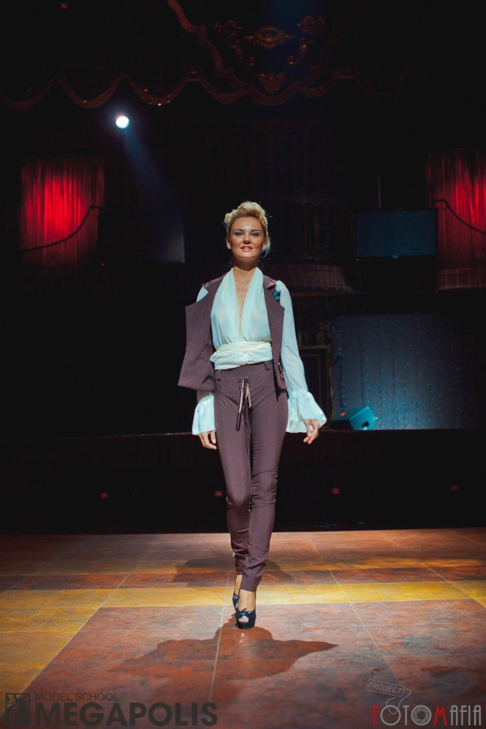 Показ 2014 год. Модельер Евгений Бременев