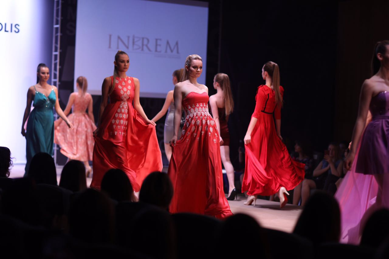 Показ 2017 год. Модельер Евгений Бременев