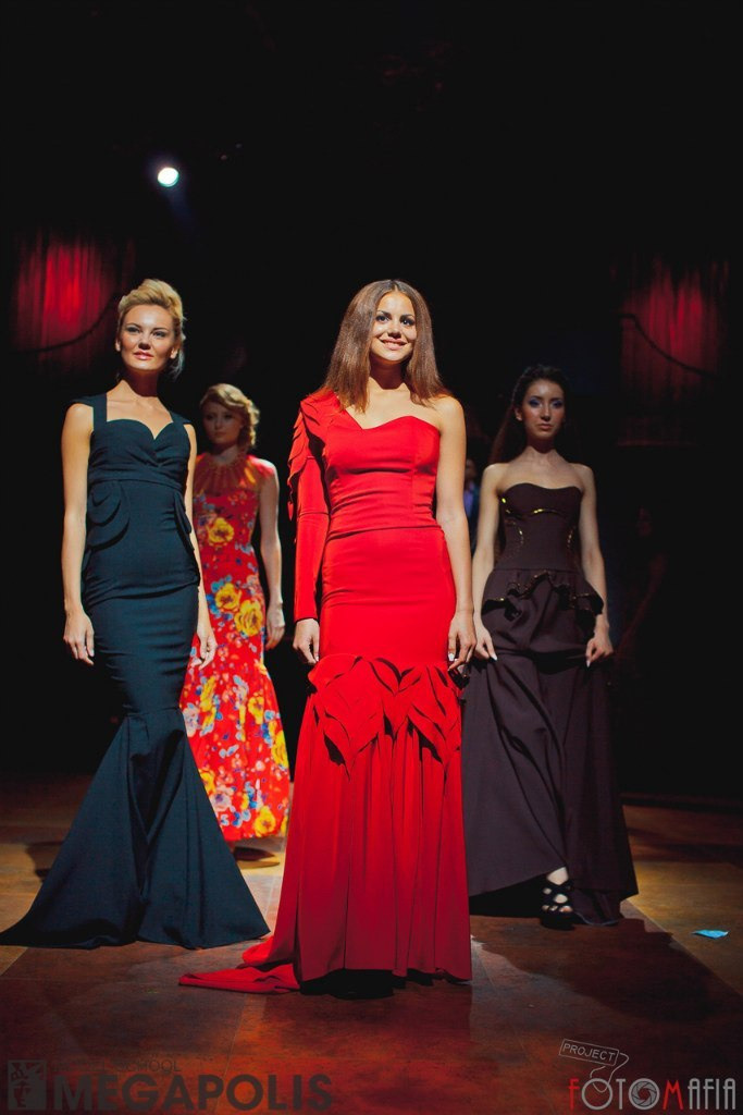 Показ 2014 год. Модельер Евгений Бременев