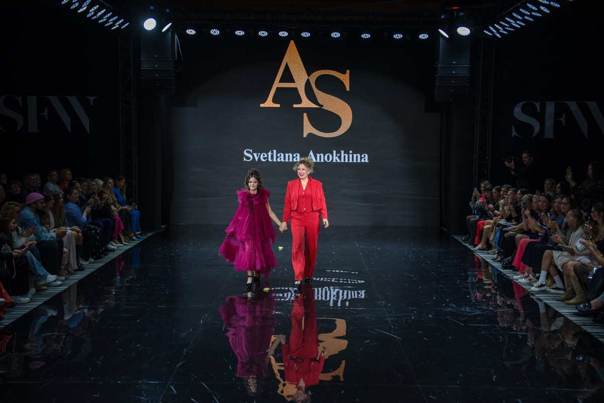 SochiFashionWeek2024 дизайнер Анохина Светлана. Семейный и коммерческий фотограф в Сочи Александр Бодунов