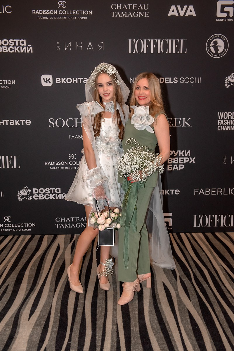 SochiFashionWeek2024 дизайнер Анохина. Семейный и коммерческий фотограф в Сочи Александр Бодунов
