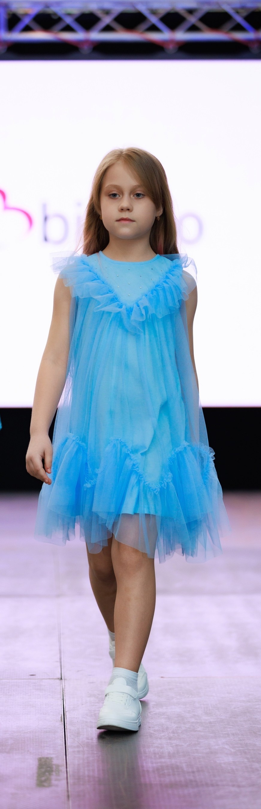 Скнарина Мария. Model base