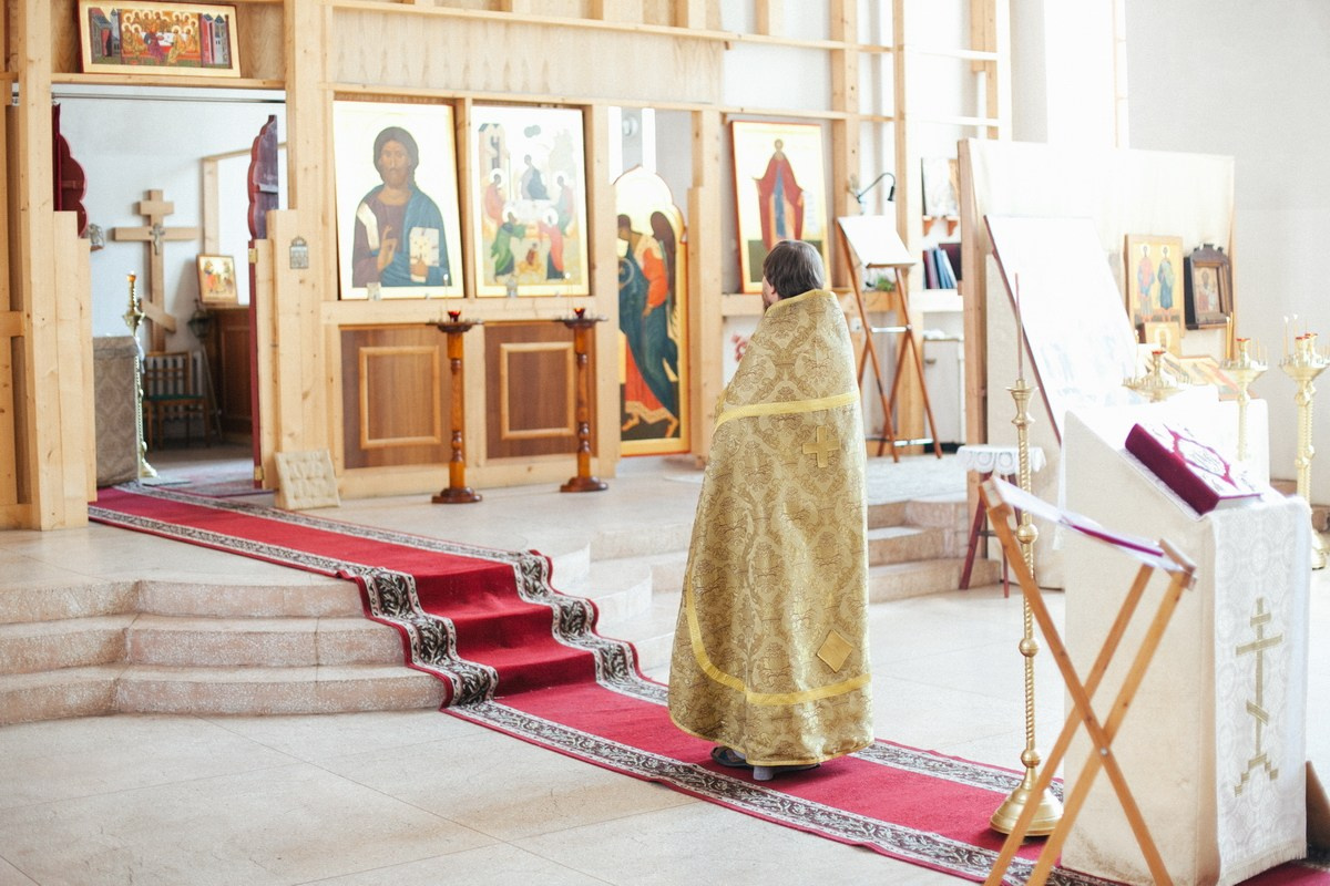 Венчание в Санкт Петербурге. Фотограф крещение венчание в Петербурге! Помогает подобрать храм и посоветовал душевного батюшку в СПб