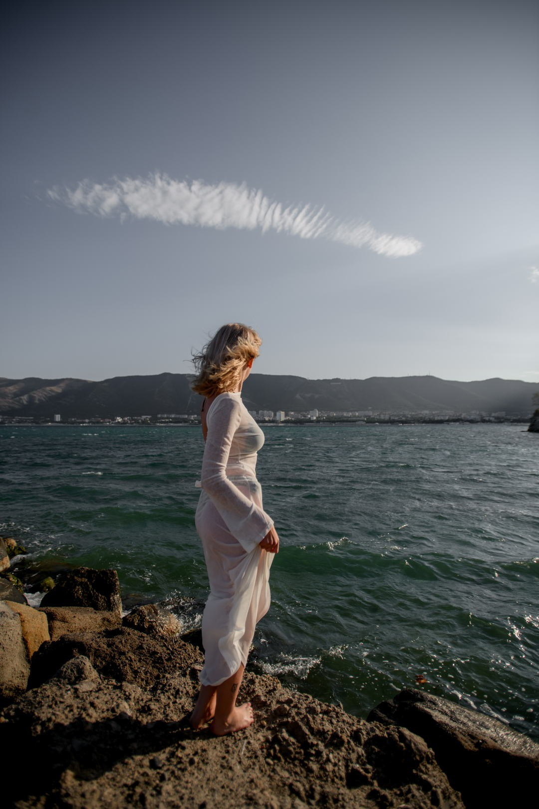 Индивидуальная фотосессия Анастасия на пляже Метрополь — фотограф Жанна Шестопалова