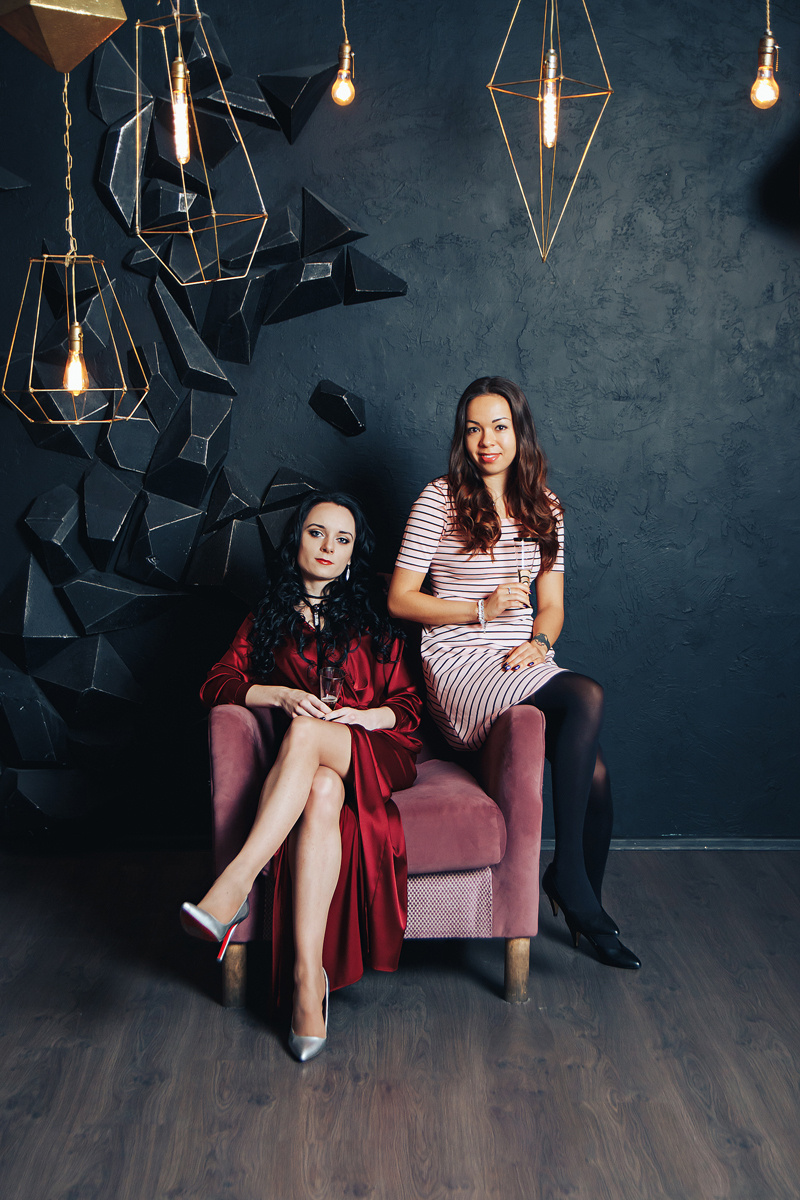 Фотосъемка девичника в фотостудии Арт База в Твери. Светлана Иванова - профессиональный фотограф