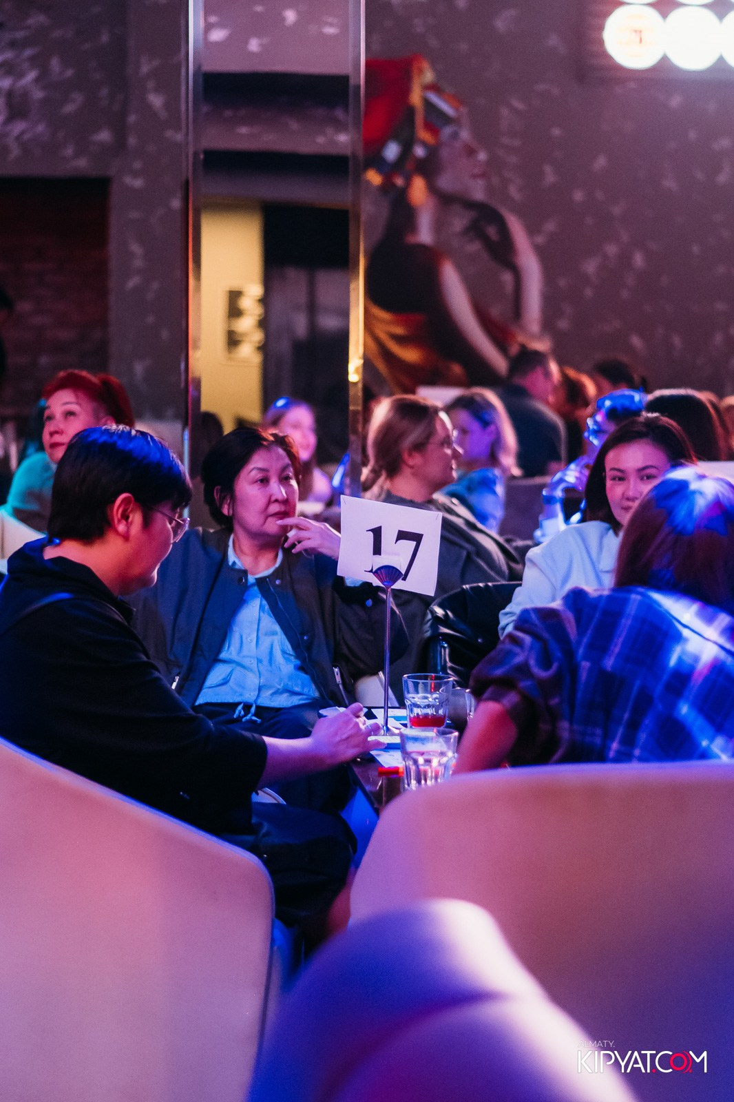 МУЗЫКАЛЬНОЕ ЛОТО В HIT RETRO. КИПЯТКОМ АЛМАТЫ!