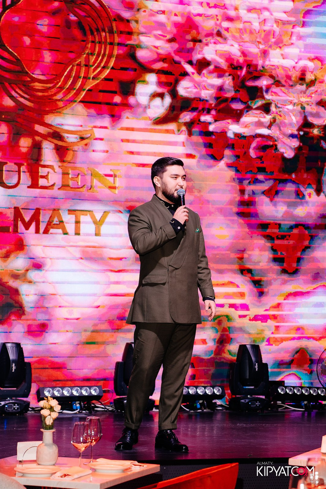 QUEEN. КИПЯТКОМ АЛМАТЫ!